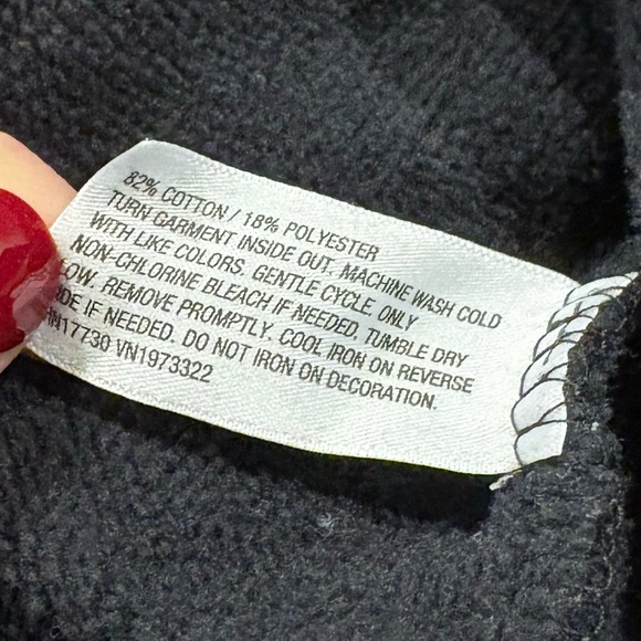 WILD FABLE Manhattan New York Oversized Sweatshirt Black StoneWash Bling Size XL - Picture 12 of 12